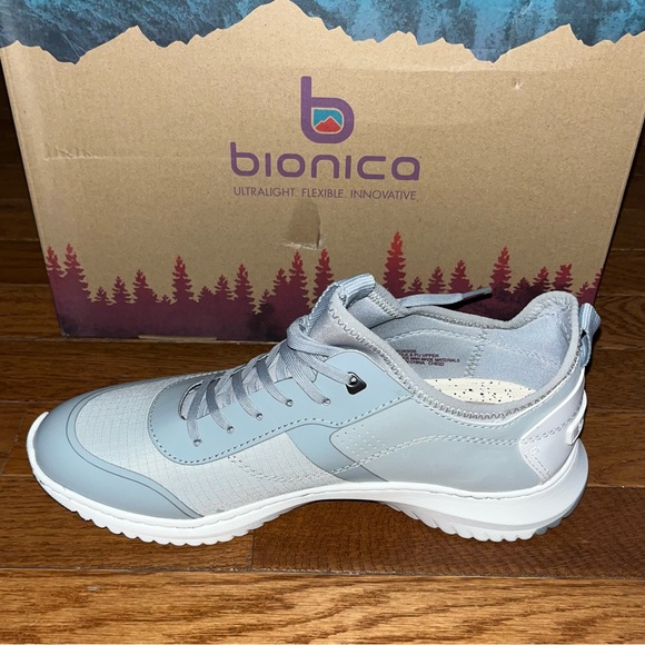 Bionica Light Gray Oakmere Contemporary Sneakers Women’s Size 10 - Picture 5 of 11